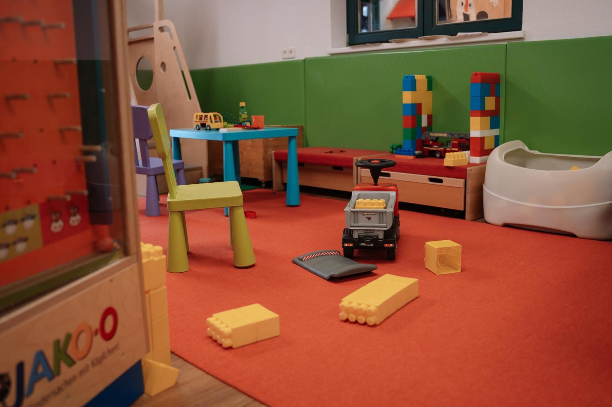 Kinderhotel Laderhof Ladis Exteriér fotografie